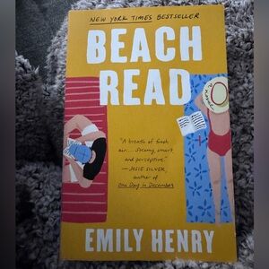 Beach Read by Emily Henry